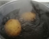 Foto del paso 1 de la receta: Parmentier de ajo negro