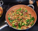 A picture of step 5 of Nan's Fried Rice.