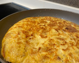 Foto del paso 4 de la receta: Tortilla de patata con cebolla