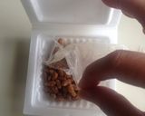 A picture of step 5 of NATTO (Fermented Soy) How to eat it.