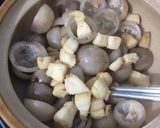 Hình bước làm 2 của món Cà Pháo Muối Chua Kho Tóp Mỡ