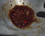 Foto langkah ke 3 dari resep Ikan Kembung Goreng Sambal Pedas Manis.
