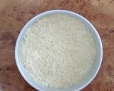 A picture of step 2 of Othmaliyeh or Kunafa with Cream.