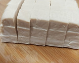 Foto del paso 1 de la receta: Tofu macerado y cocinado en freidora de aire 🌬️ con brócoli 🥦