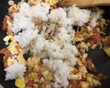 👩🏻‍🍳蕃茄、鮪魚蛋炒飯的食譜步驟3照片