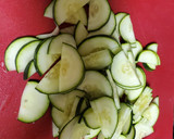 Foto del paso 4 de la receta: Ensalada de surimi y camarones