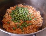 A picture of step 3 of Chicken Mince & Pea Curry🥘.