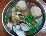 塔香貢丸湯的食譜步驟3照片