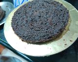 चॉकलेट केक स्ट्राबेरी के साथ (Chocolate cake with strawberry recipe in hindi) रेसिपी चरण 11 फोटो