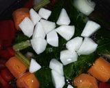 Foto del paso 2 de la receta: Sopa de verduras con queso
