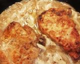 Foto del paso 5 de la receta: Chuletas de cerdo al marsala con ensalada tibia
