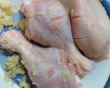 A picture of step 1 of Chicken havines.