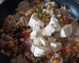 Foto langkah ke 3 dari resep Tumis Udang Rebon Campur Sari.