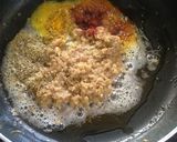 A picture of step 2 of Dum Aloo.