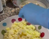 Foto del paso 4 de la receta: Donut salado 🫒 🥔 🧅 🍀
