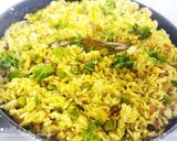 A picture of step 8 of Matar Pulao.