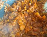 A picture of step 5 of Onion Pakoda Gravy.