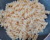 Foto langkah ke 1 dari resep Pasta Carbonara Santan.