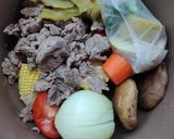 A picture of step 1 of Clear Broth Beef Hot Pot.