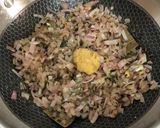 A picture of step 6 of Dahi Bhindi.