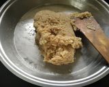 A picture of step 5 of Bread-Oats Modak.