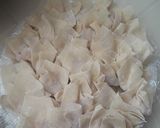 Hình bước làm 4 của món Hoành thánh tôm thịt