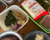 Foto langkah ke 1 dari resep Soto Ayam segar ala Paman Gerobakkan.