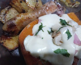 Foto del paso 4 de la receta: Pollo y papas a la sabora con zapallo relleno