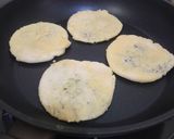 Foto langkah ke 8 dari resep Roti Maryam Simpel (tanpa direndam minyak & tanpa dibentuk sanggul).