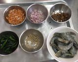 รูปขั้นตอนการทำที่ 2 ของ แกงเลียงอกไก่กุ้งสด + พริกแกงหัวกุ้ง