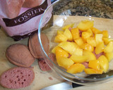 Foto del paso 2 de la receta: Pastel de queso en amarillo, blanco y rosa