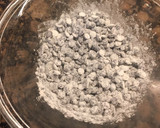 Foto del paso 9 de la receta: Bizcocho de leche con pepitas de chocolate