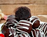Foto langkah ke 7 dari resep Chocolate Cake Truffles.