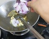 A picture of step 5 of Palak and Dudhi Malai Kofta.
