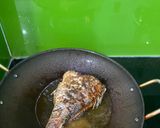 Hình bước làm 2 của món Cá mú chiên xù
