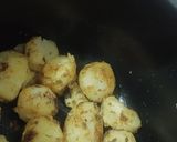 Une image de l'étape 3 de Pomme de terre sautées aux épices.