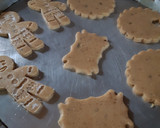Foto del paso 4 de la receta: Cookies Navideñas *JENGIBRE Y CANELA*