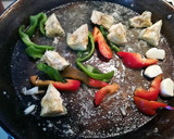 Foto del paso 2 de la receta: Fideuá de bacalao