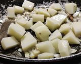 A picture of step 3 of Homestyle vegetarian plate meals.