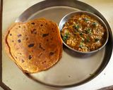 A picture of step 5 of Mooli and Gajar paratha.