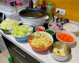 รูปขั้นตอนการทำที่ 2 ของ สุกี้มักกะโรนีไก่ไฉไลกว่าเดิม🍲🐔