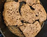 Nagyon szaftos tésztás husi 😋🥘 recept fázis 1 fotója