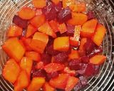A picture of step 3 of Veg kolhapuri.