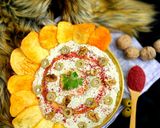 عکس مرحله 1 از دستور دیپ زیتون و پنیر solmaz