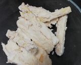 Gambar langkah 2 resipi Ubi kayu celup tepung.
