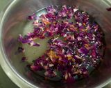 गुलाब शर्बत (Gulab sharbat recipe in hindi) रेसिपी चरण 1 फोटो