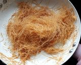 A picture of step 3 of Sheer Khurma.