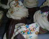 A picture of step 5 of Frosted cup cake.