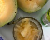 Foto langkah ke 2 dari resep Es Melon Syrup.
