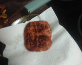 Foto del paso 2 de la receta: Hamburguesa de pollo estilo canario